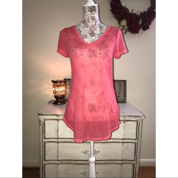 Tees! - Picture 2 of 4